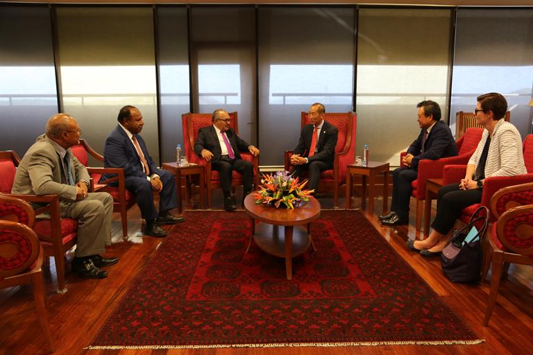 #05 WHO Regional Director Dr Takeshi Kasai meets PNG PM Peter O'Neill #05 WHO Regional Director Dr Takeshi Kasai meets PNG PM Peter O'Neill